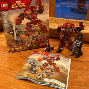 Lego Marvel “The Hulkbuster Smash-Up” #76104
